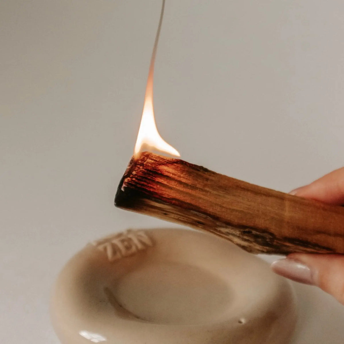 Palo Santo Kollektion von ZoaZen – zertifiziertes heiliges Holz für energetische Reinigung
