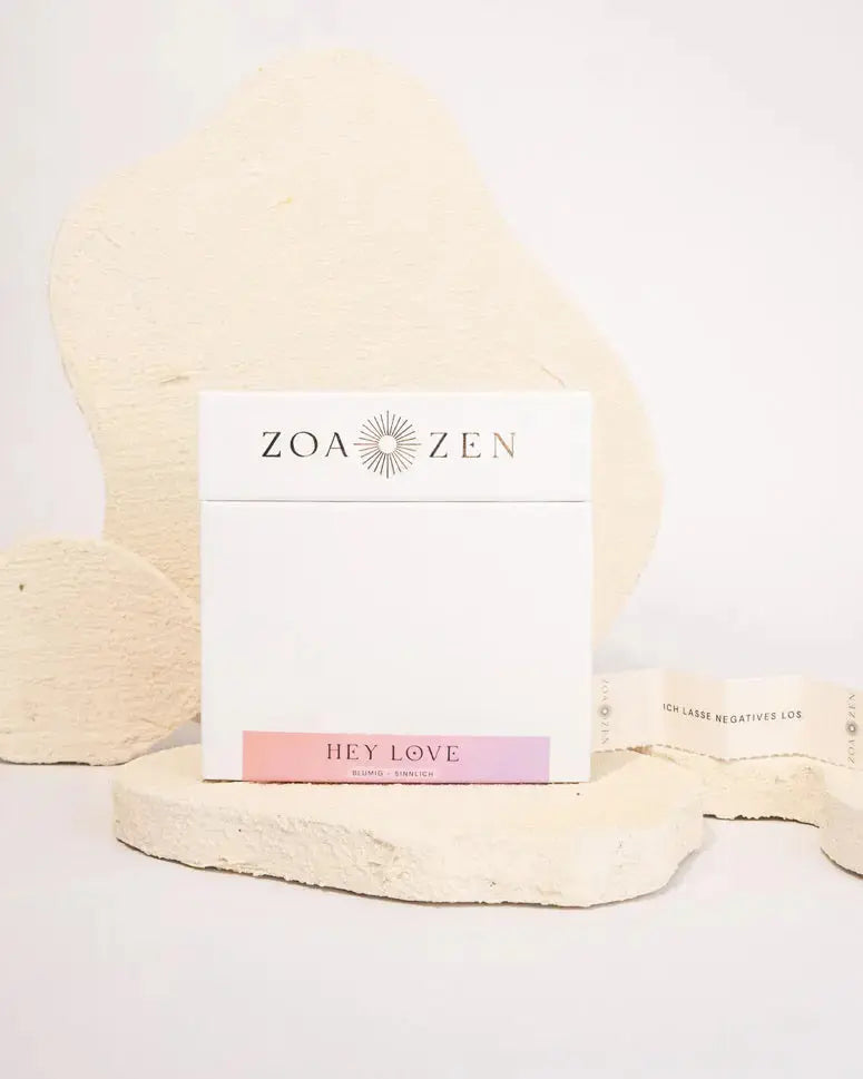 Hey Love Zen Paper von ZoaZen – beschreibbares Räucherpapier der Core Collection mit blumig-sinnlichem Duft – Produktansicht