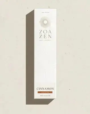 Cinnamon Zen Sticks von ZoaZen – natürliche Zimt-Räucherstäbchen der Pure Collection für Wärme und Geborgenheit – Detailaufnahme
